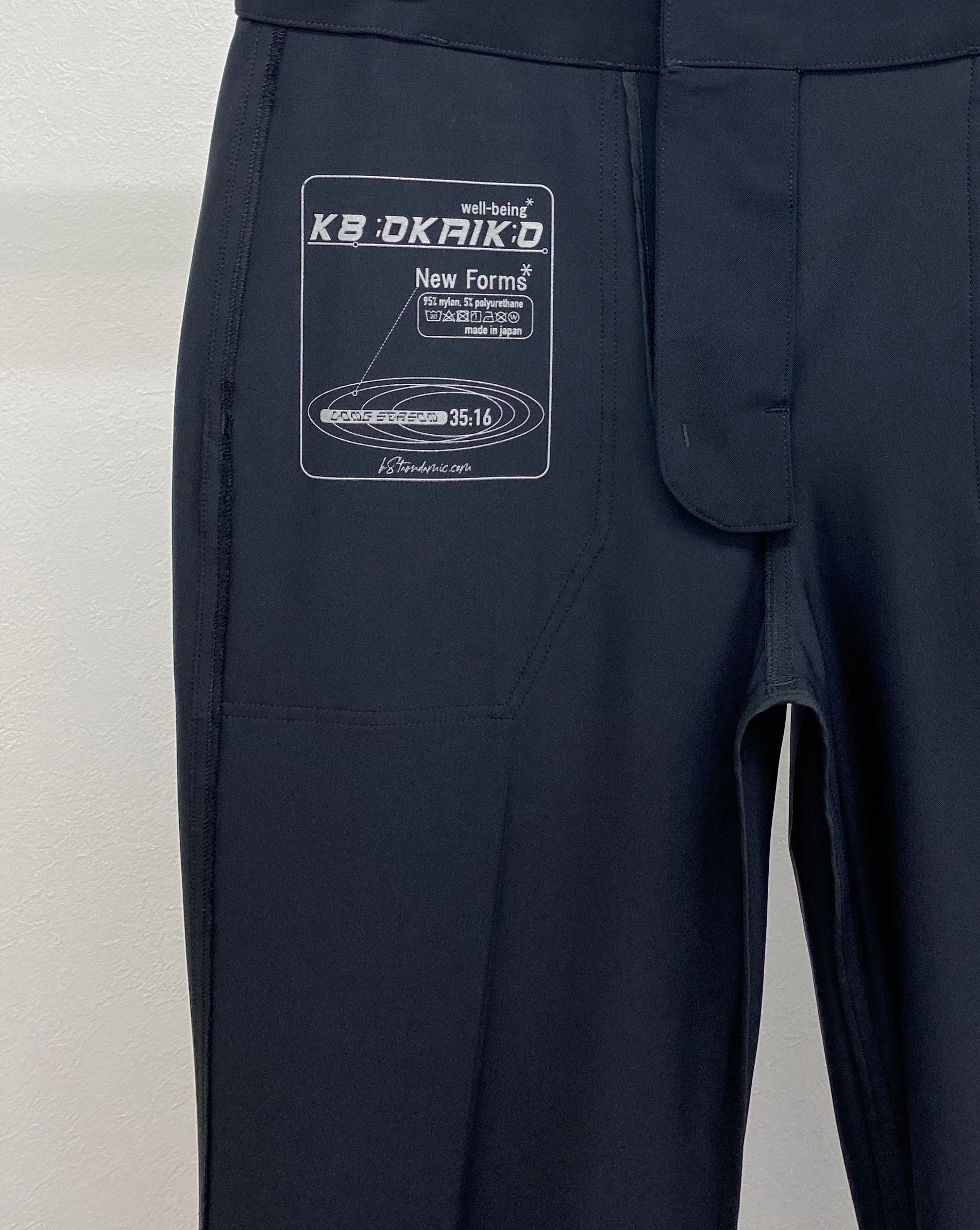 K8.0KAIK0 TECH TROUSERS